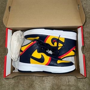 Women’s Nike Dunk High